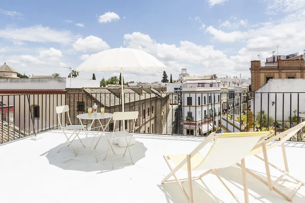 Thesuites Sevilla location